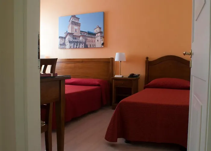 Hotel Santo Stefano Ferrara